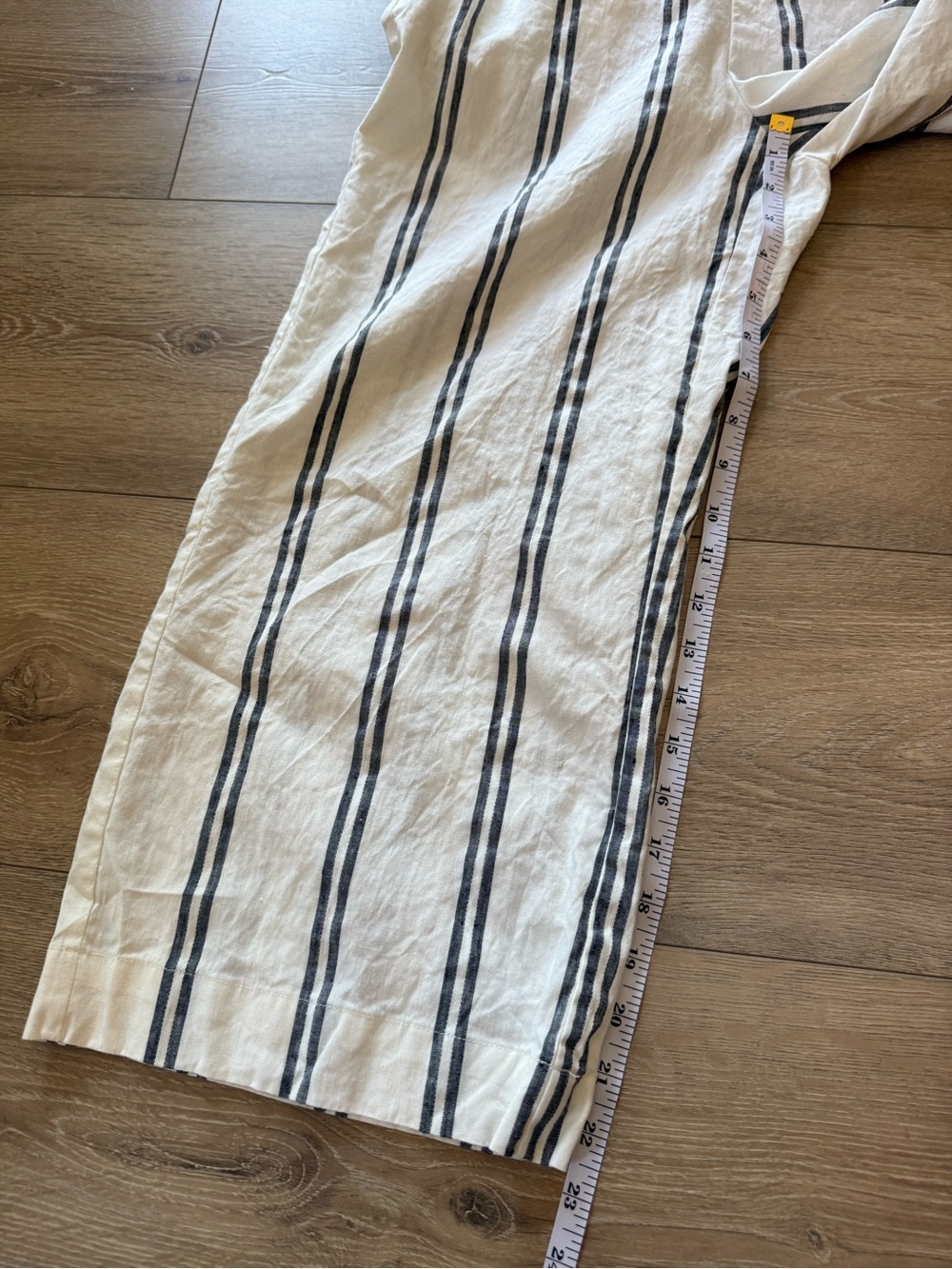GAP White Jumpsuit with Black Vertical Stripes and Tie Waist - Picture 7 of 10